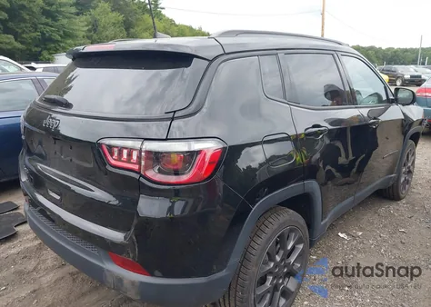 2021 Jeep Compass 80Th Anniversary 4X4 from USA, damaged, VIN 3C4NJDEB9MT570415